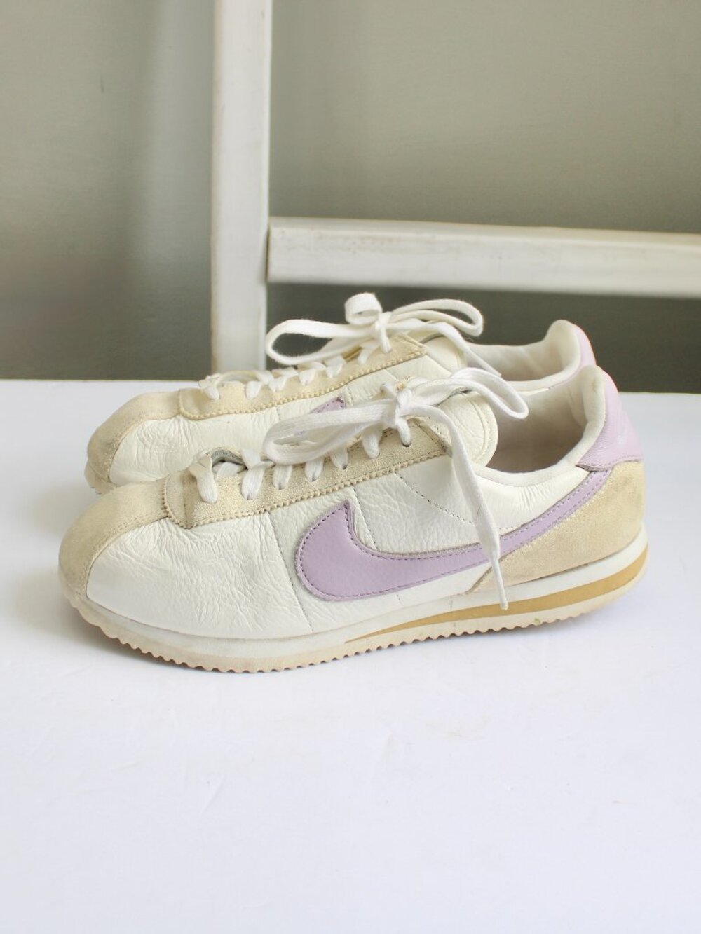 Nike Cortez Sail Iced Lilac White Yellow FJ4608-133 Women's Size 10 - Picture 3 of 6